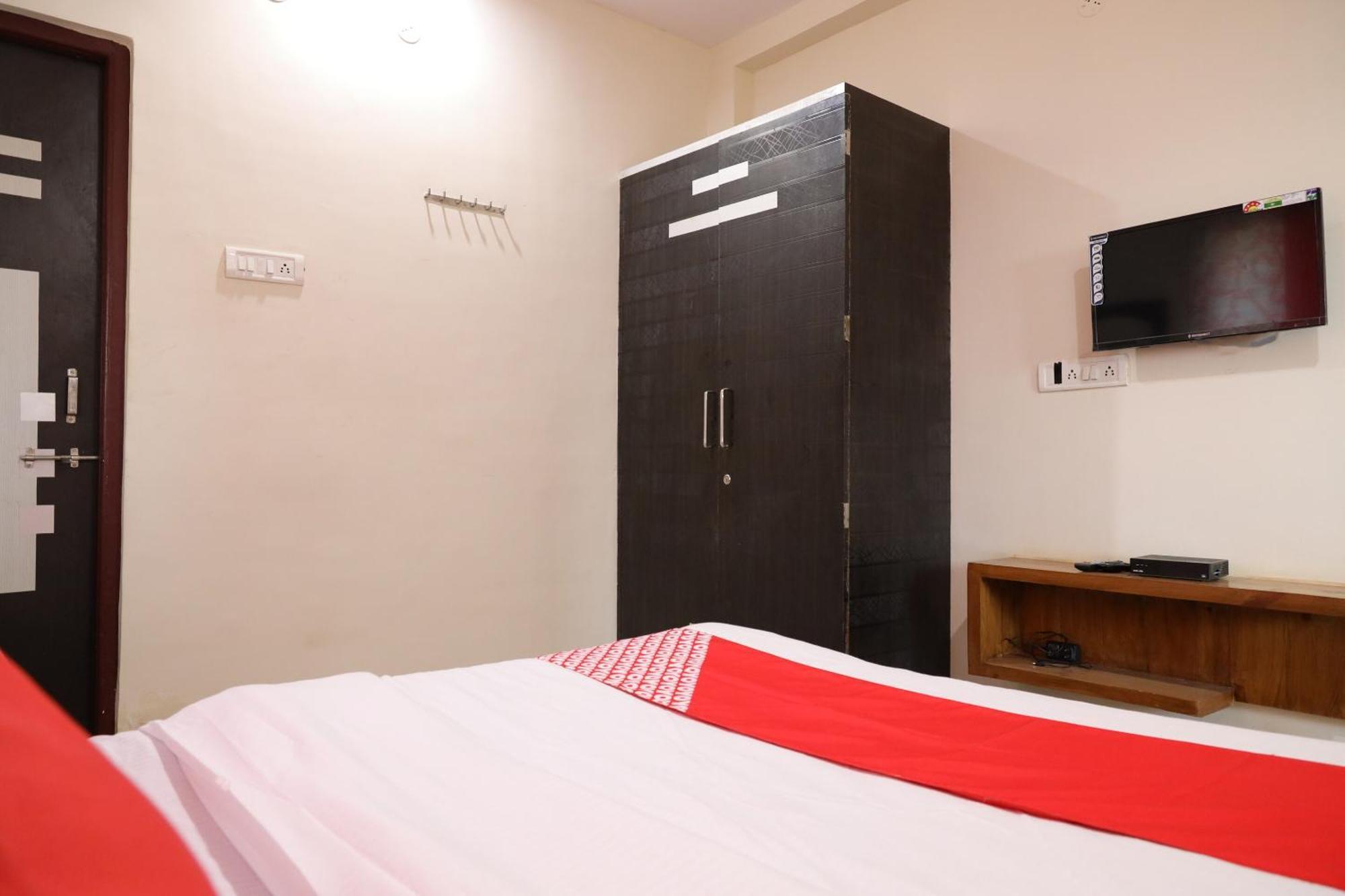 Hotel O Prithvi Inn Nagpur Exteriör bild