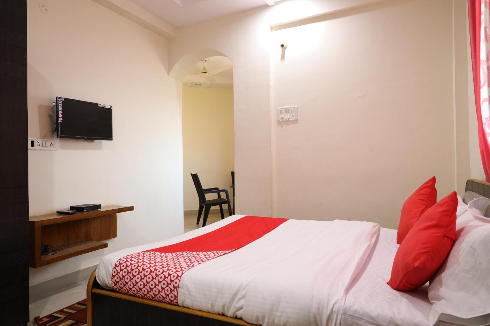 Hotel O Prithvi Inn Nagpur Exteriör bild