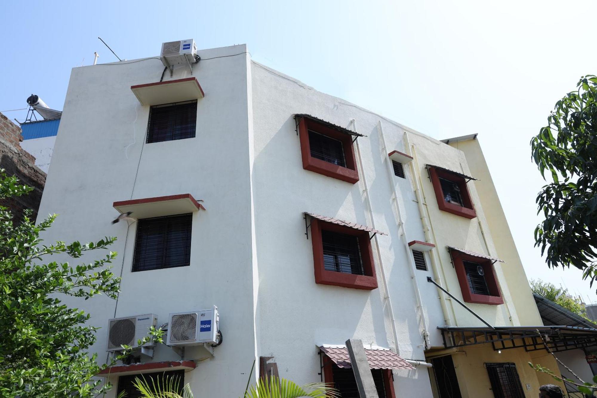 Hotel O Prithvi Inn Nagpur Exteriör bild